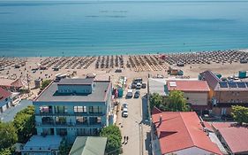 La Frontiera